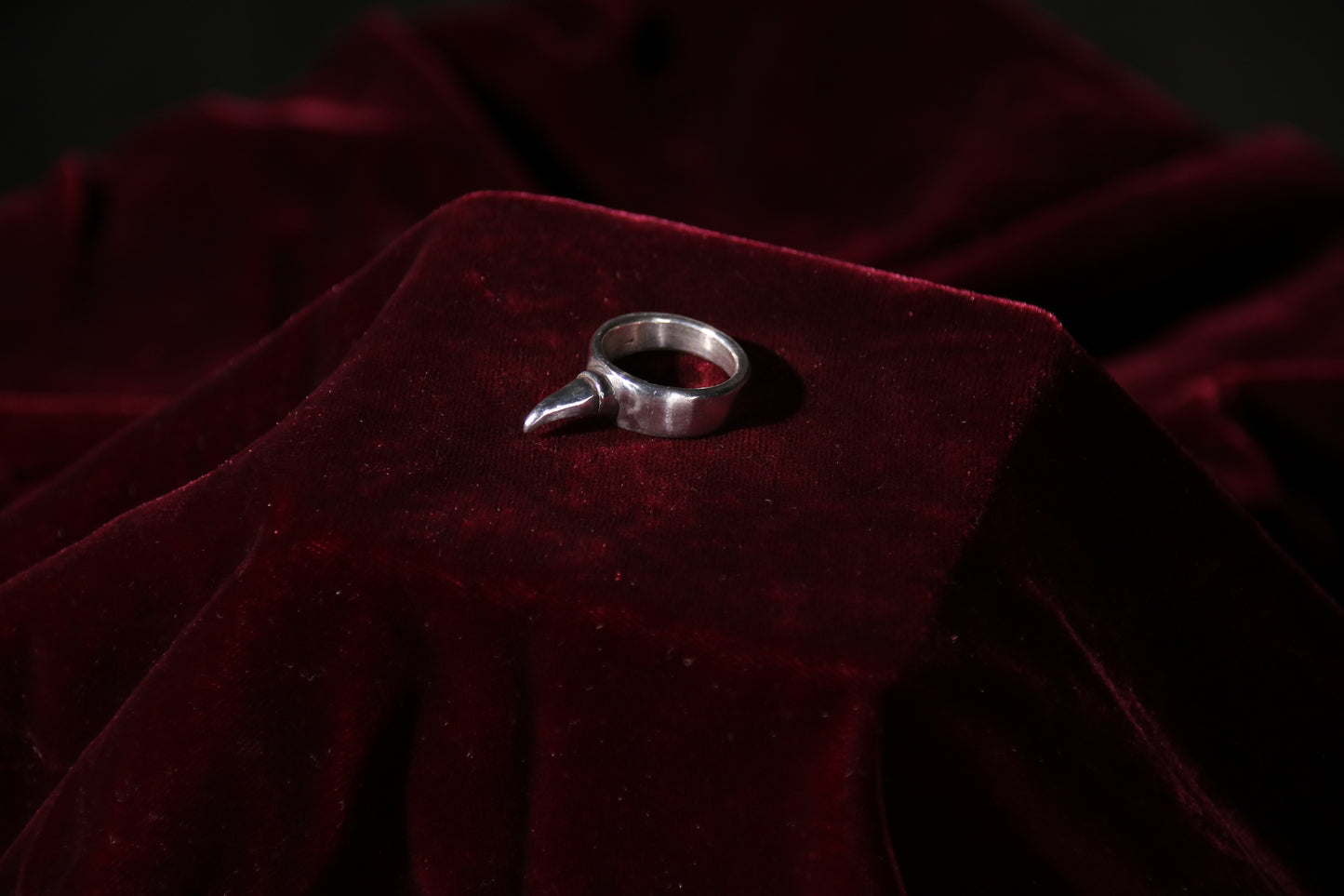 Talon Ring